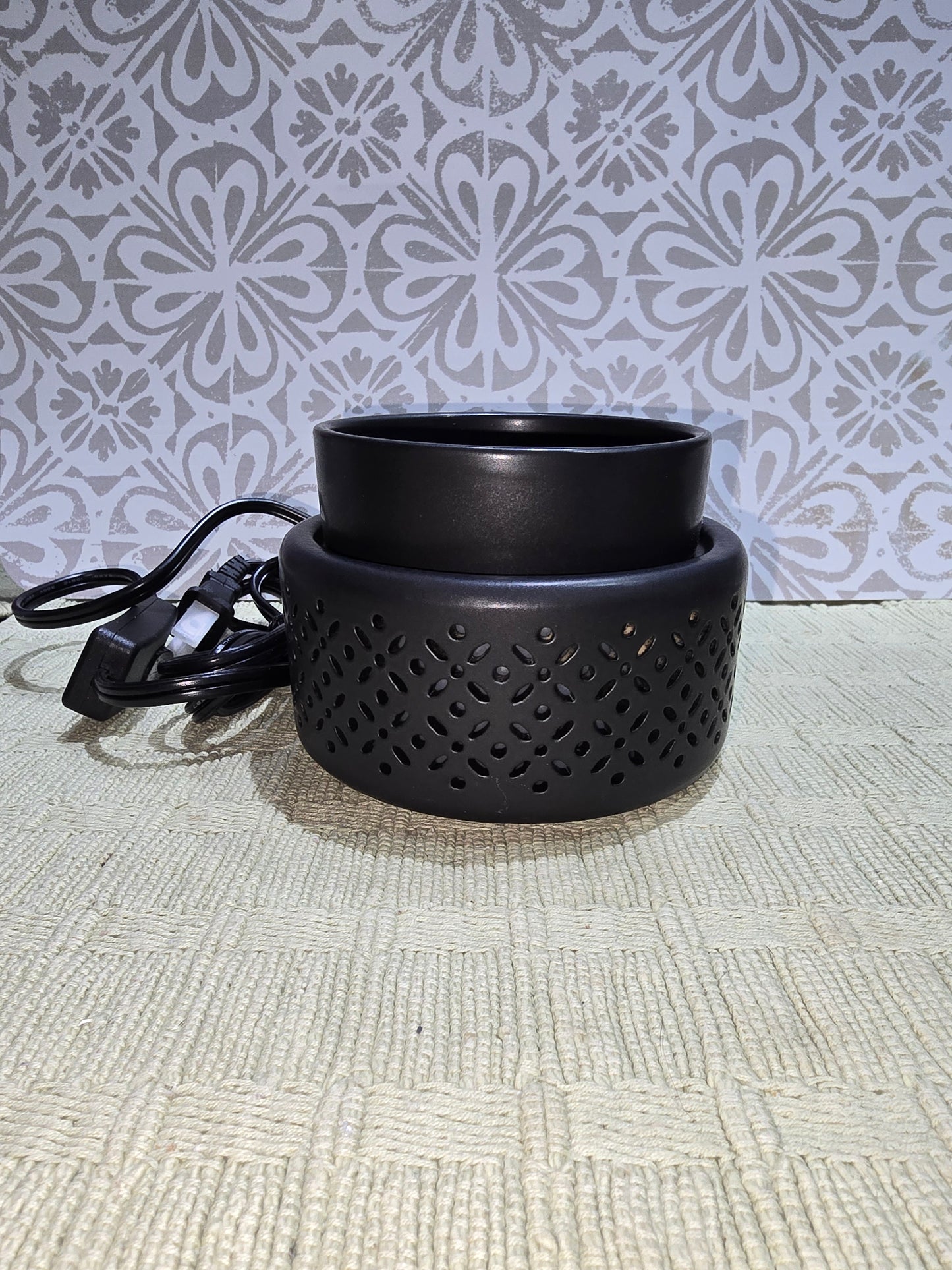Wax melter